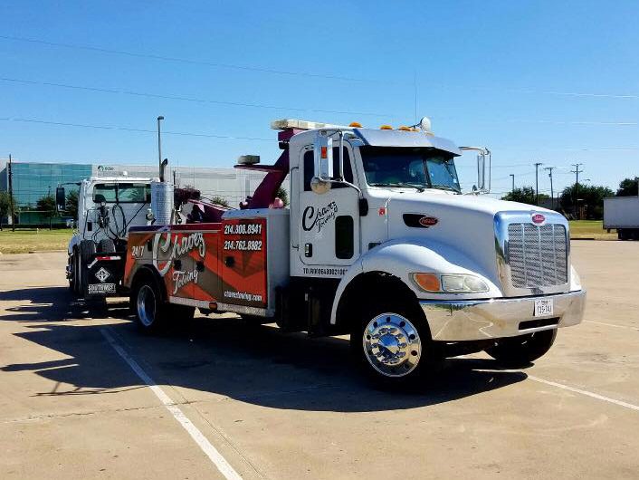 How to Get Tow Truck Contracts and Grow a Strong, Reliable Tow Business