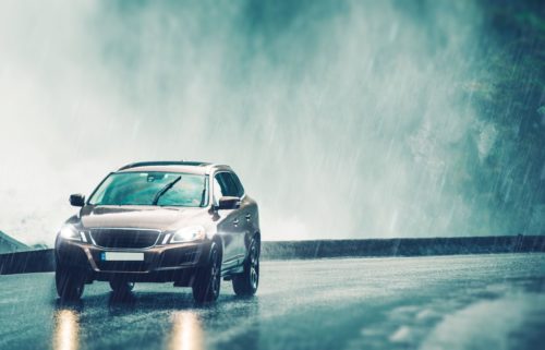 62488305 L E1520350951707 4 Best Tips While Driving In The Rain - Chavez Towing
