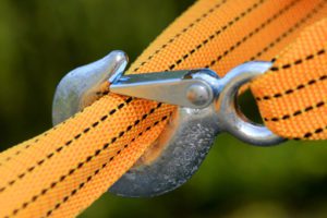 How and When to Use of Recovery Tow Strap