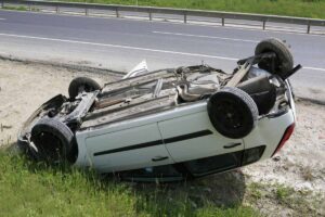 5 Best Things To Do When Vehicle Flip - Chavez Towing
